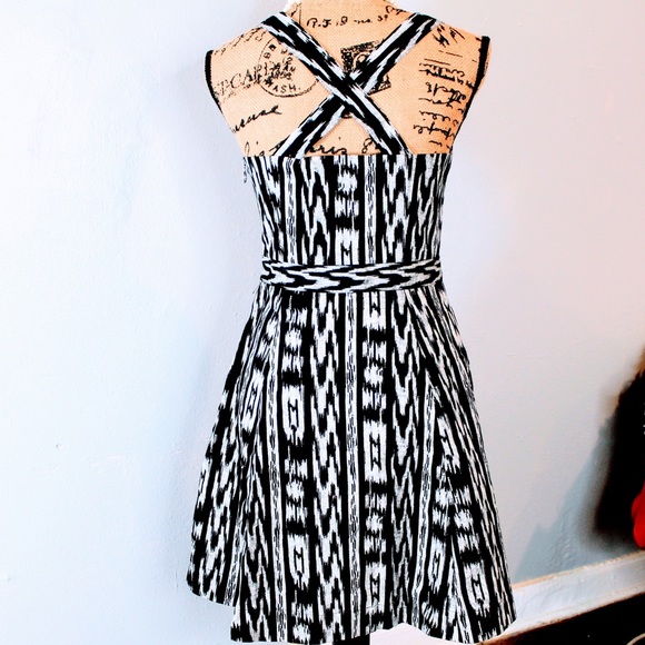 Tbu - Picture 2 of 4